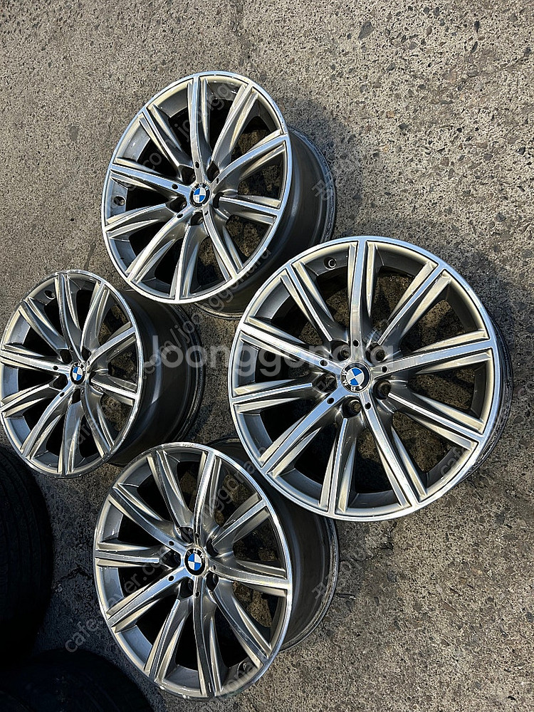 티볼리 코란도c bmw520d G30 럭셔리 순정 18...--0