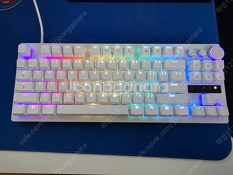 레이저 헌츠맨 V3 Pro TKL 화이트 키보드--0