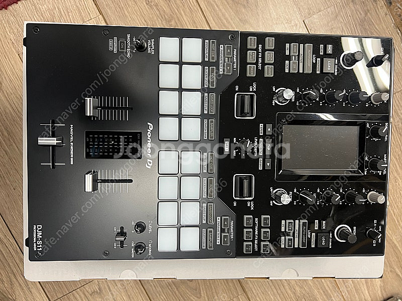 DJM S11 믹서 팝니다--0