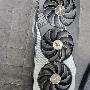 기가바이트 4070ti 어로스 마스터 팔아요