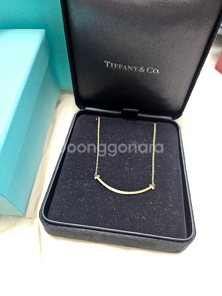 티파니앤코 스마일 스몰 옐로우골드 팔아요(영수증, 박스...--1