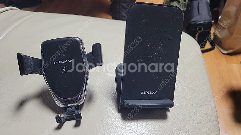 갤럭시워치5와스카이 무선충전기 8만.갤럭시워치32대(한...--3