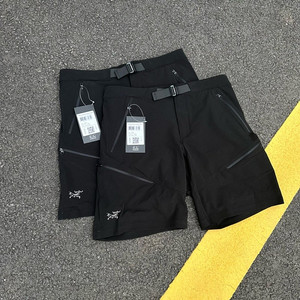 좌쓰 Arc'teryx Gamma Quick Dry 아크테릭스 감마 퀵 드라이 5인치 반바지 / 블랙