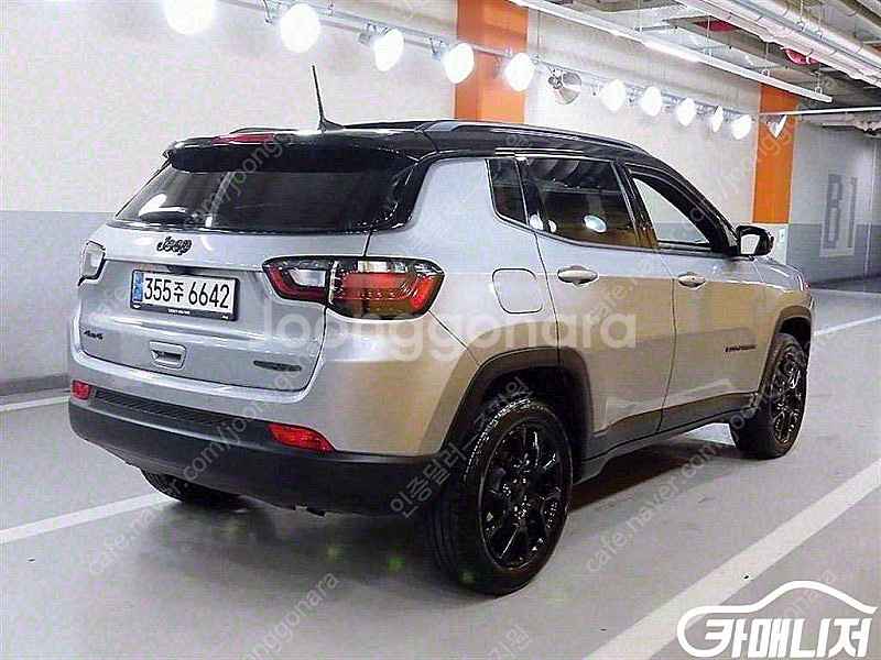 [지프]컴패스 2세대 2.4 AWD 론지튜드 ★중고차★...--3
