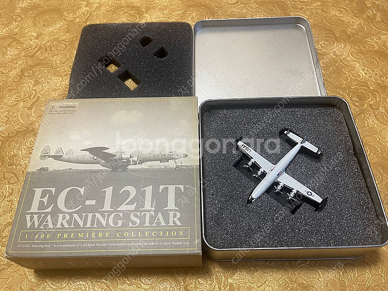 1:400 EC-121T Warning Star USAF--1