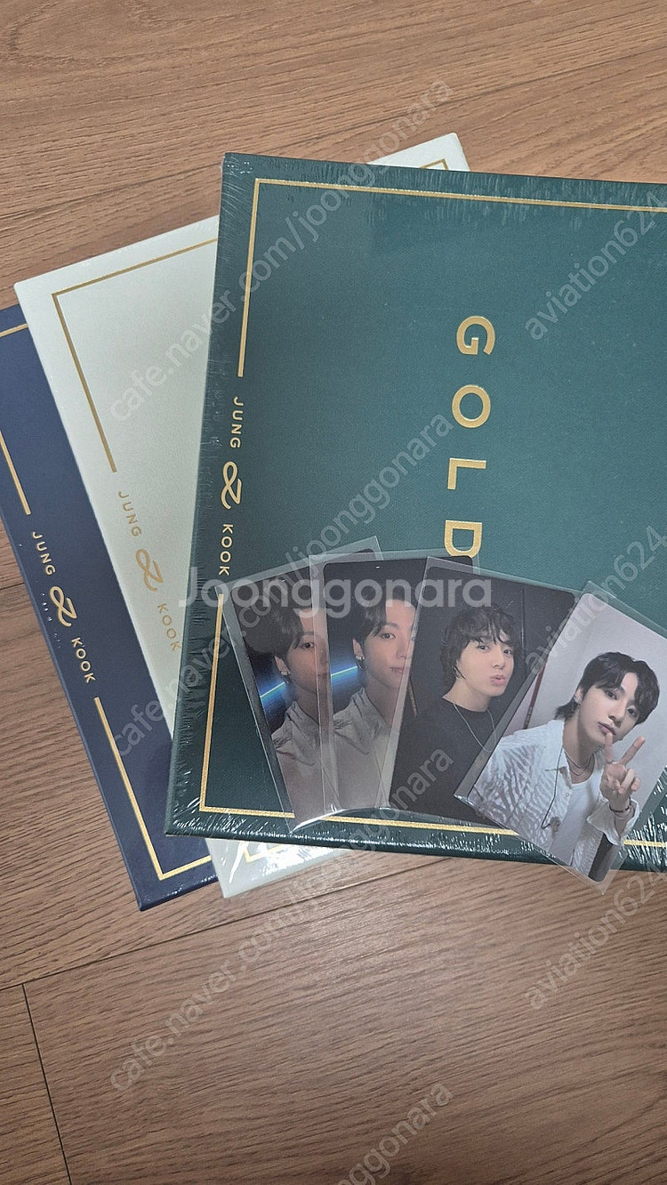 정국 GOLDEN 앨범 3종 (미개봉)--0