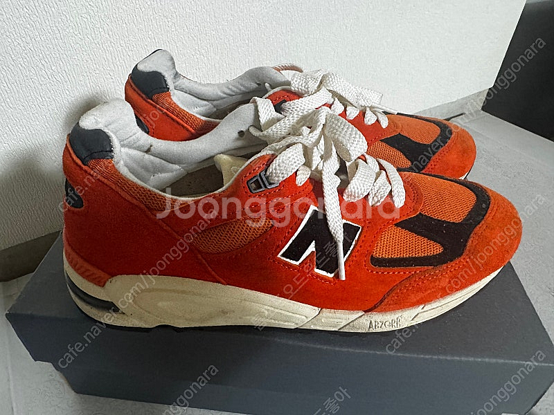 뉴발란스990v2 마리골드265 팝니다--0
