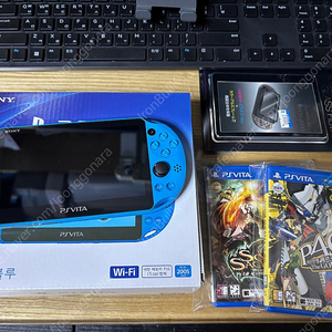 Ps vita 2005 블루 미사용품 + 메모리카드 32기가