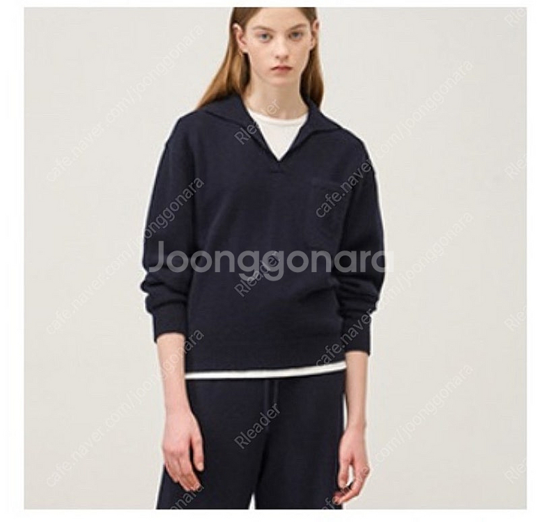 더캐시미어 오픈 칼라 니트탑--9