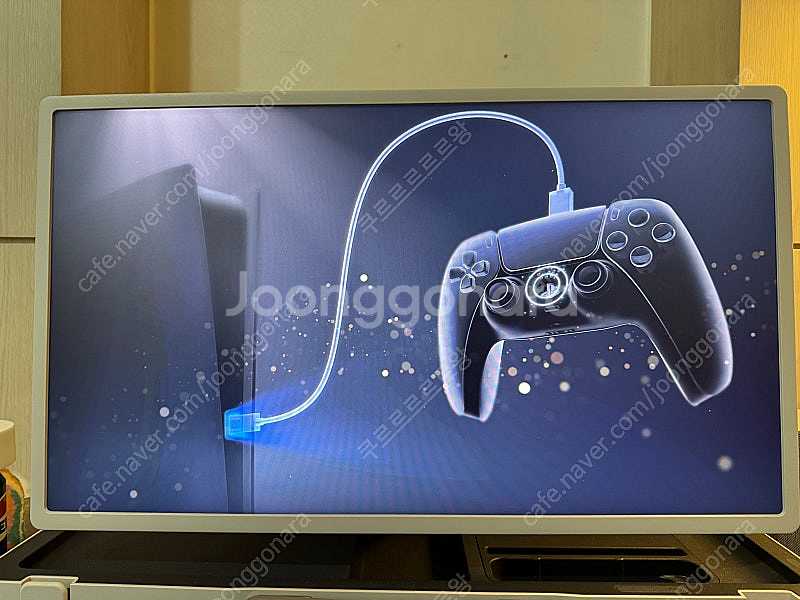 플스5 디스크 + 씨디5종 + 기타 대구 직거래 금일6시까지 가능 이후 없어요 댓글 쪽지주세요!--1