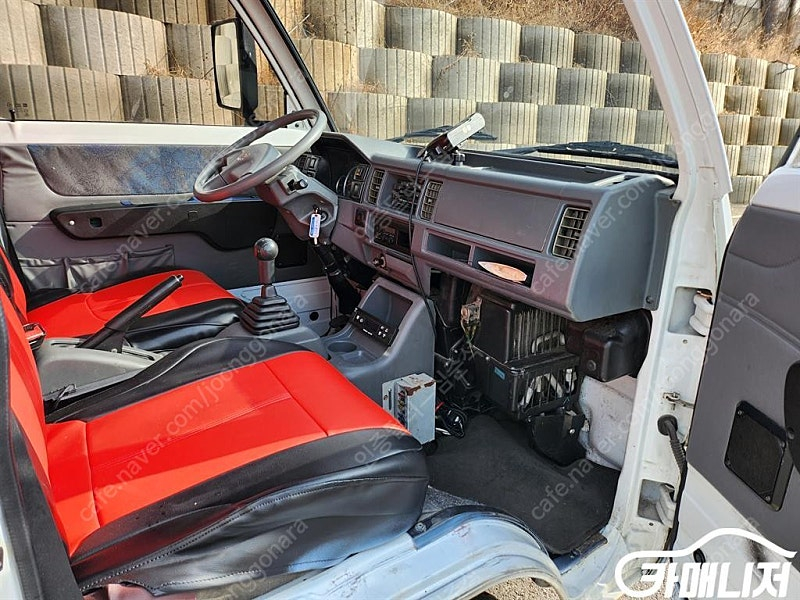 [소형화물][냉동탑]뉴라보 롱카고 중고차 판매합니다--6