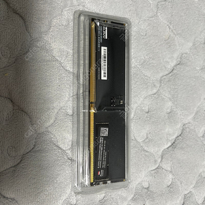 에센코어 클레브 DDR5 5600mhz 32GB 흑금치 램 1개 택포 9.3만