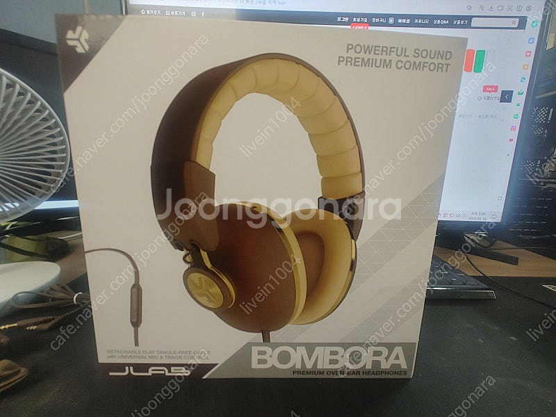 미개봉 새제품 BOMBORA 프리미엄 헤드폰--1