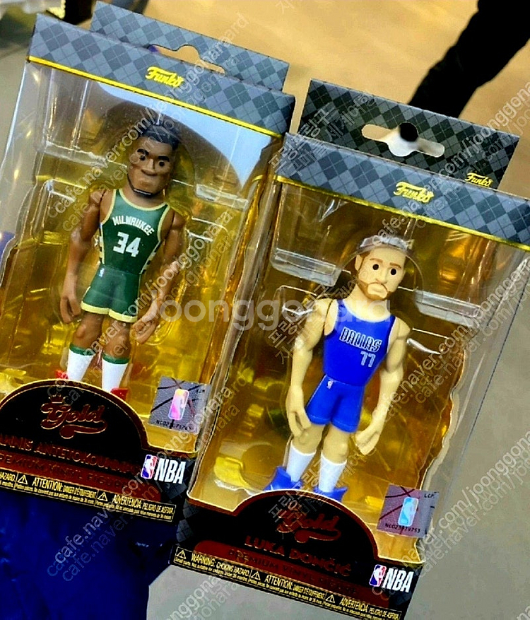 NBA 농구 쿰보, 돈치치 피규어--0