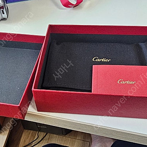 Cartier 남성 장갑 Must de Cartier leather wallet #5