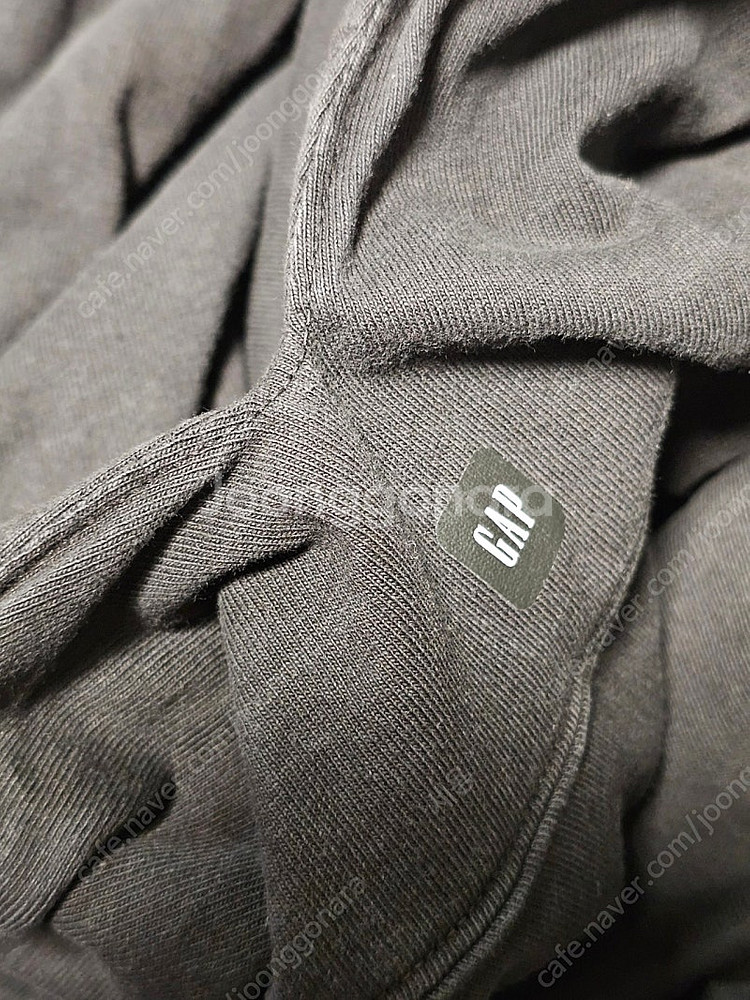 이지갭 발렌시아가 패딩 후드 블랙 XL--4