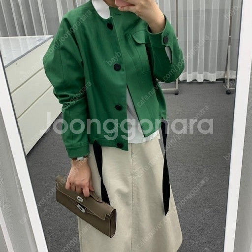 제평 베네띠 라운드 숏 자켓 크롭 자켓 그린 리틀블랙--4