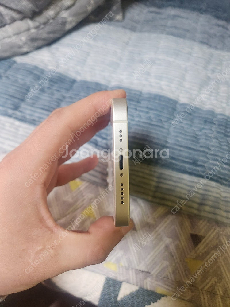 아이폰14 128gb 화이트 자급제 팝니다 50만원--2