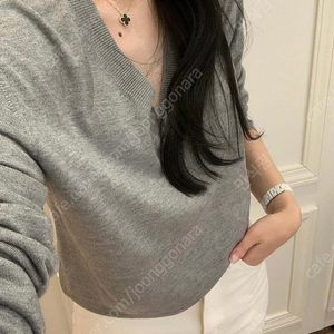 브론 실크 울니트 그레이 SILK WOOL V-NECK KNIT