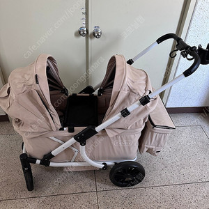 르베르 웨건(쌍둥이 캐노피)