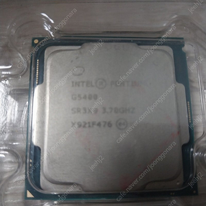 인텔 8세대 CPU G5400 팝니다..