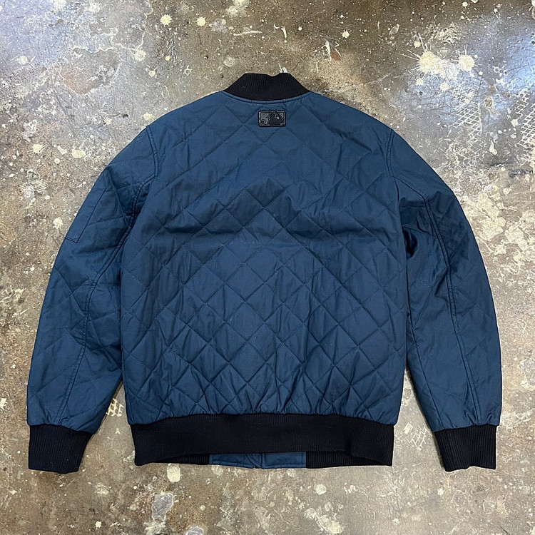 100) MLB 엠엘비 뉴욕양키스 퀼팅 바시티 자켓 퀼팀누빔 야구점퍼 이미지