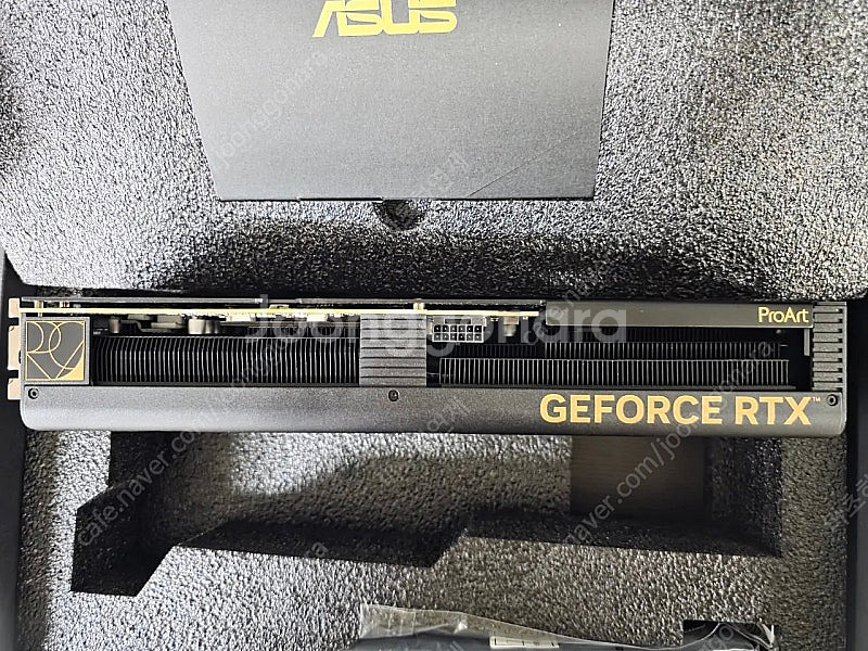 proart 4070 super--3