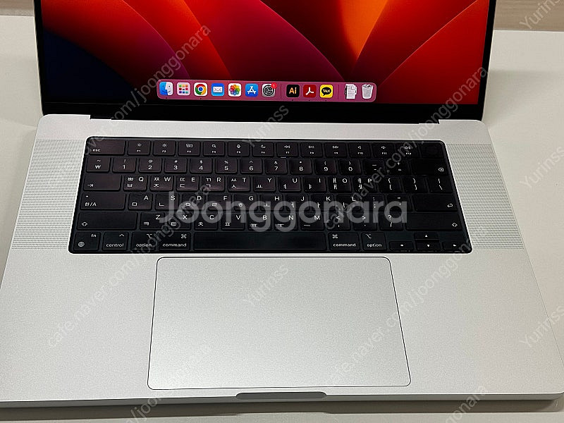 맥북 프로 m1 16인치 팝니다--1