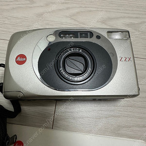 라이카 Z2X필름카메라데이터백(설현필카) 민트급