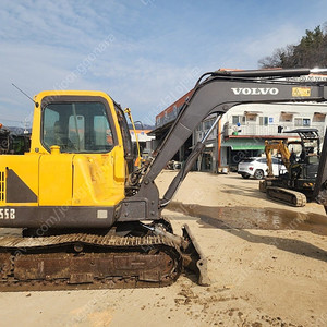 중고 굴삭기 볼보 EC55B 2001년식 경북 고령소재 010-3563-6002