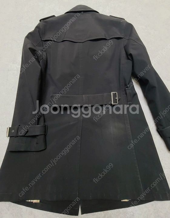 버버리 블랙라벨 트렌치코트 M 23만--1