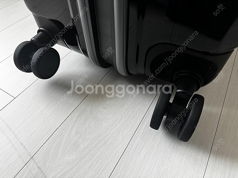 멘도자 펜저 22인치 블랙 개봉한 새제품--3