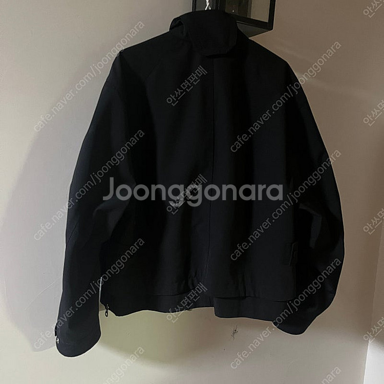 23ss 솔리드옴므 쉘파카 46사이즈 블랙--2