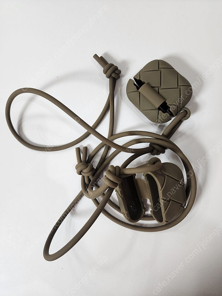 보테가베네타 에어팟3 케이스 새상품 2개일괄 이미지