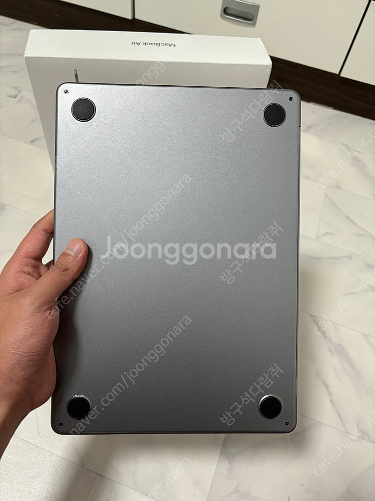 맥북 에어 M3 램 16G SSD256g 개봉만 한 새...--2