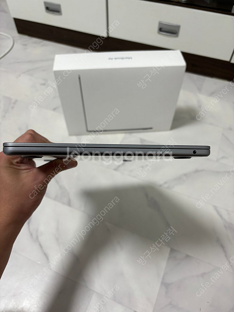 맥북 에어 M3 램 16G SSD256g 개봉만 한 새...--4