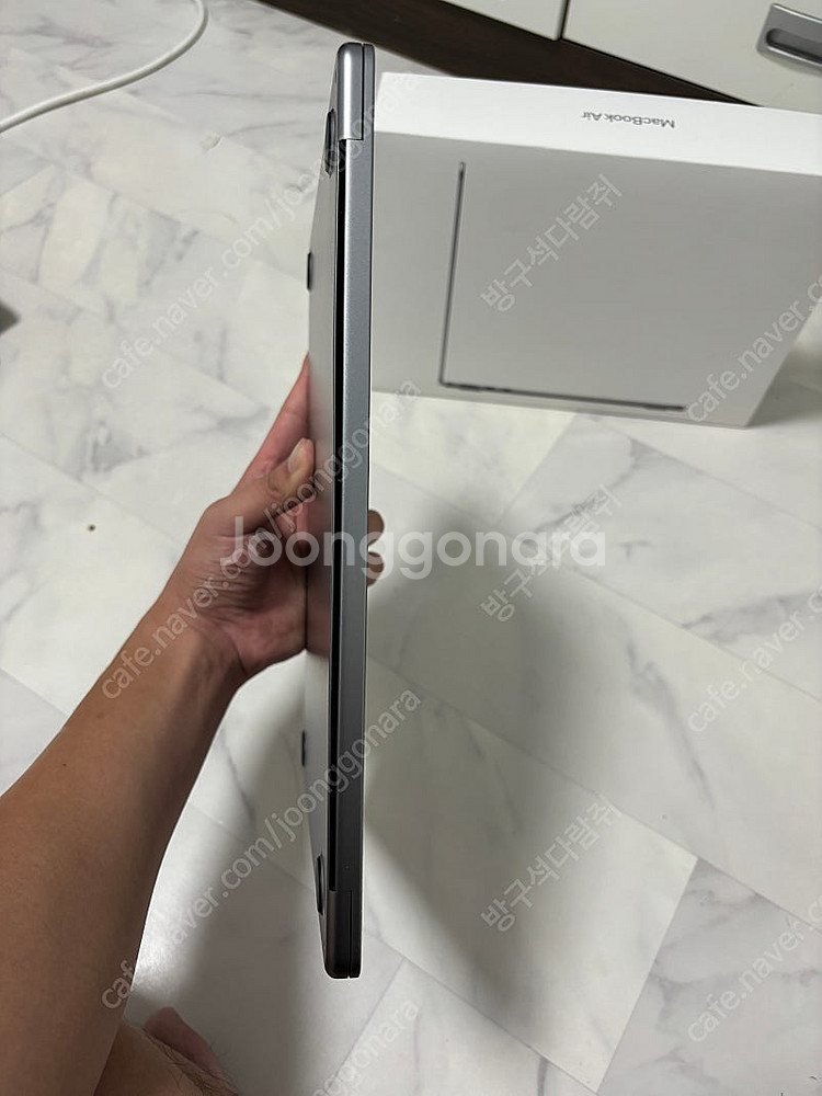 맥북 에어 M3 램 16G SSD256g 개봉만 한 새...--5