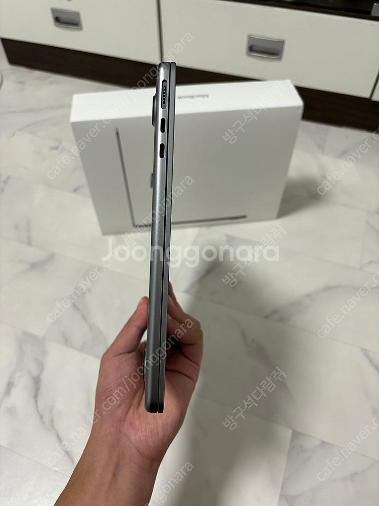 맥북 에어 M3 램 16G SSD256g 개봉만 한 새...--6