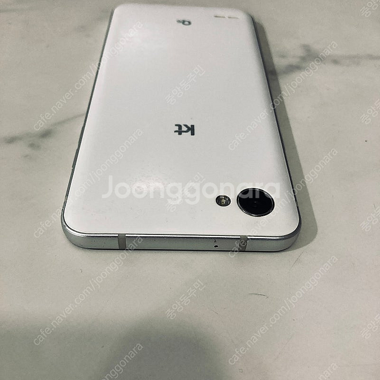 LG Q6 화이트 32G 무잔상 S급 2만원 판매합니다...--3
