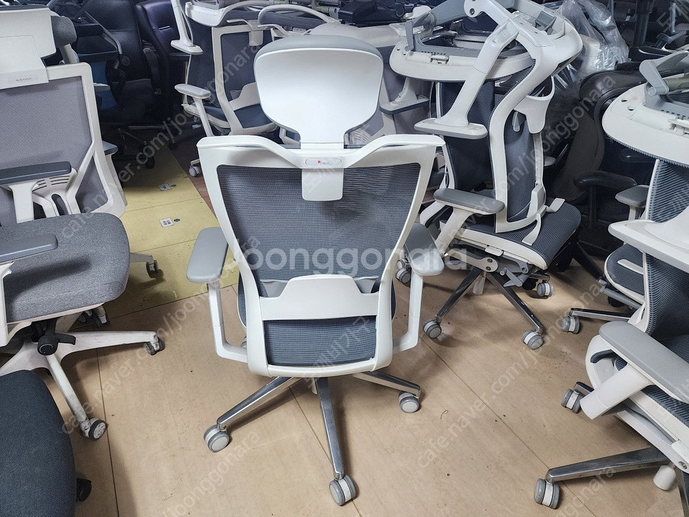[판매] (새상품) 시디즈 T50 풀옵션의자 퍼시스중고...--8