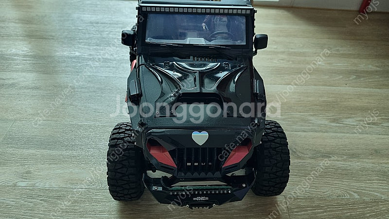A급 SCX10-3 커스텀 루비콘 팝니다.--6