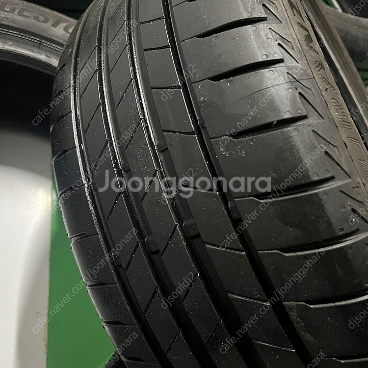 브리지스톤 투란자 t005 225 / 45 R17--4