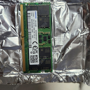 삼성 노트북 램 DDR5 16G 4800 1개 팝니다