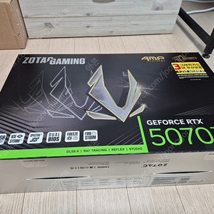 조텍 ZOTAC 지포스RTX 5070Ti AMP 미개봉