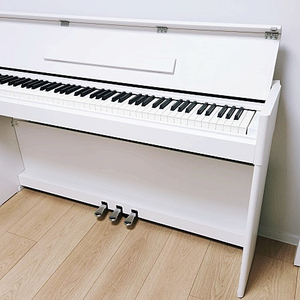야마하(YAMAHA) 전자 피아노 아리우스 YDP-S55 흰색(화이트) 판매합니다.