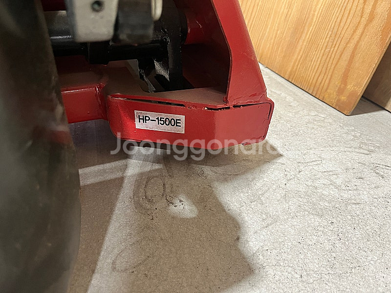 UDT 반자동 파렛트 트럭--0