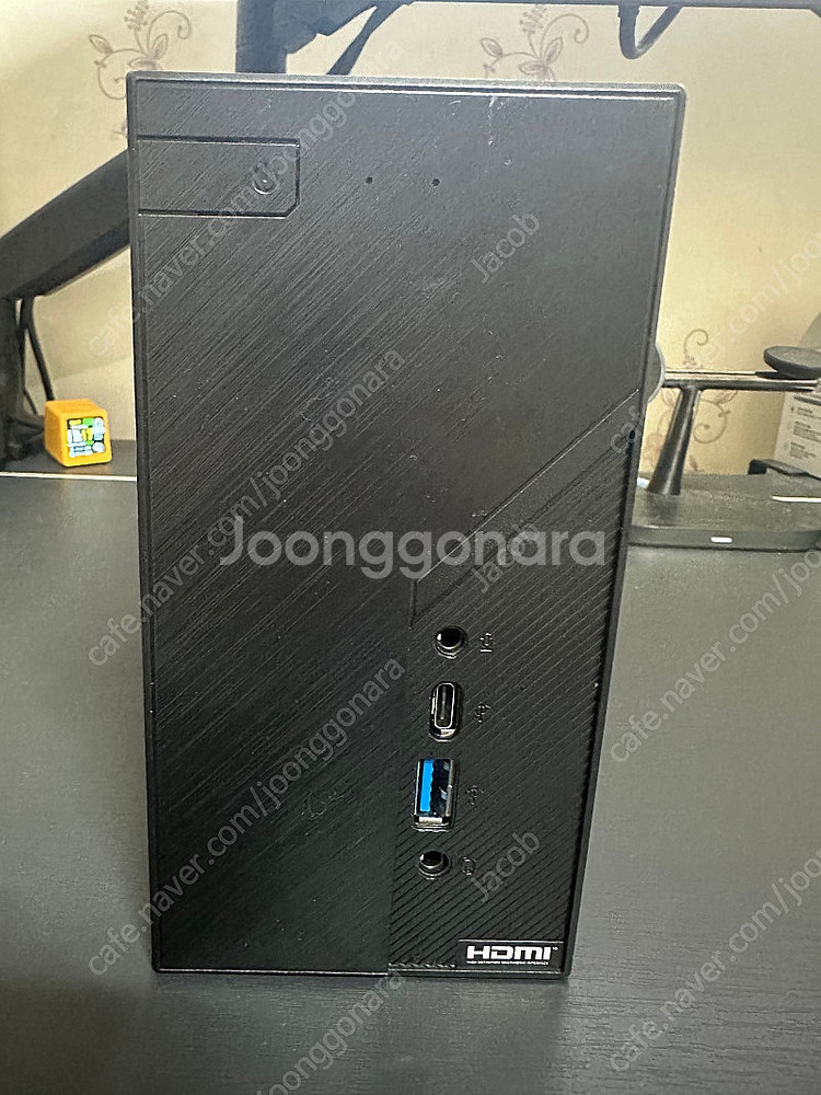 데미니 x300 deskmini 5700g 팝니다.--0
