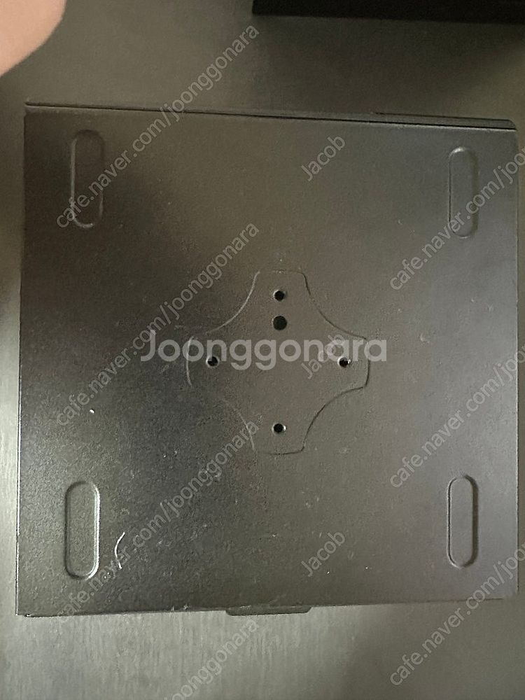 데미니 x300 deskmini 5700g 팝니다.--1
