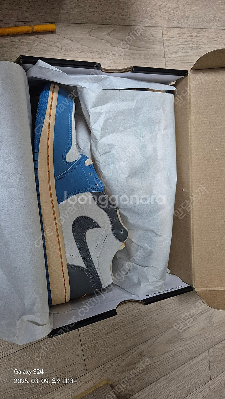 NIKE JORDAN 1 Low se--1