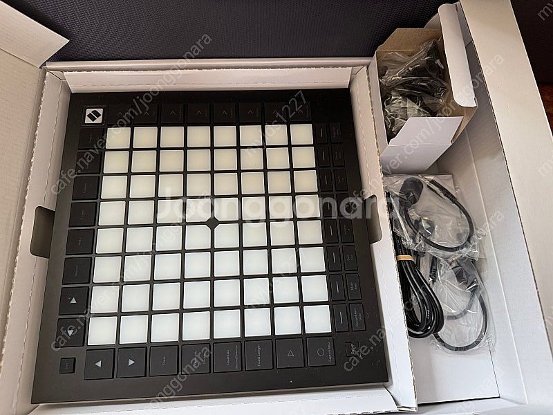 런치패드 프로 MK3 마크3 새상품 급처합니다~--1